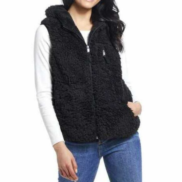 Meet your Posher, Elizabeth - Picture 8 of 16